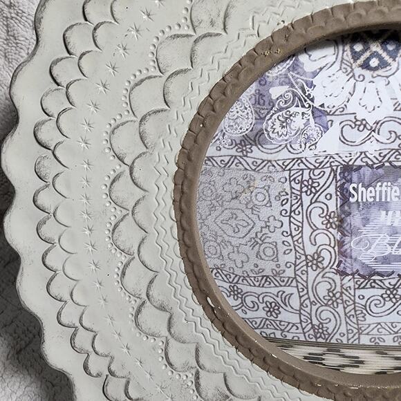 SHEFFIELD HOME 7.5” Round Ceramic Frame For 4 X 4 Picture Pale Green - Picture 3 of 5